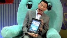 Pee-wee Gets An iPad!
