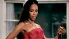 Naomi Campbell in Dunkin Donuts Ad